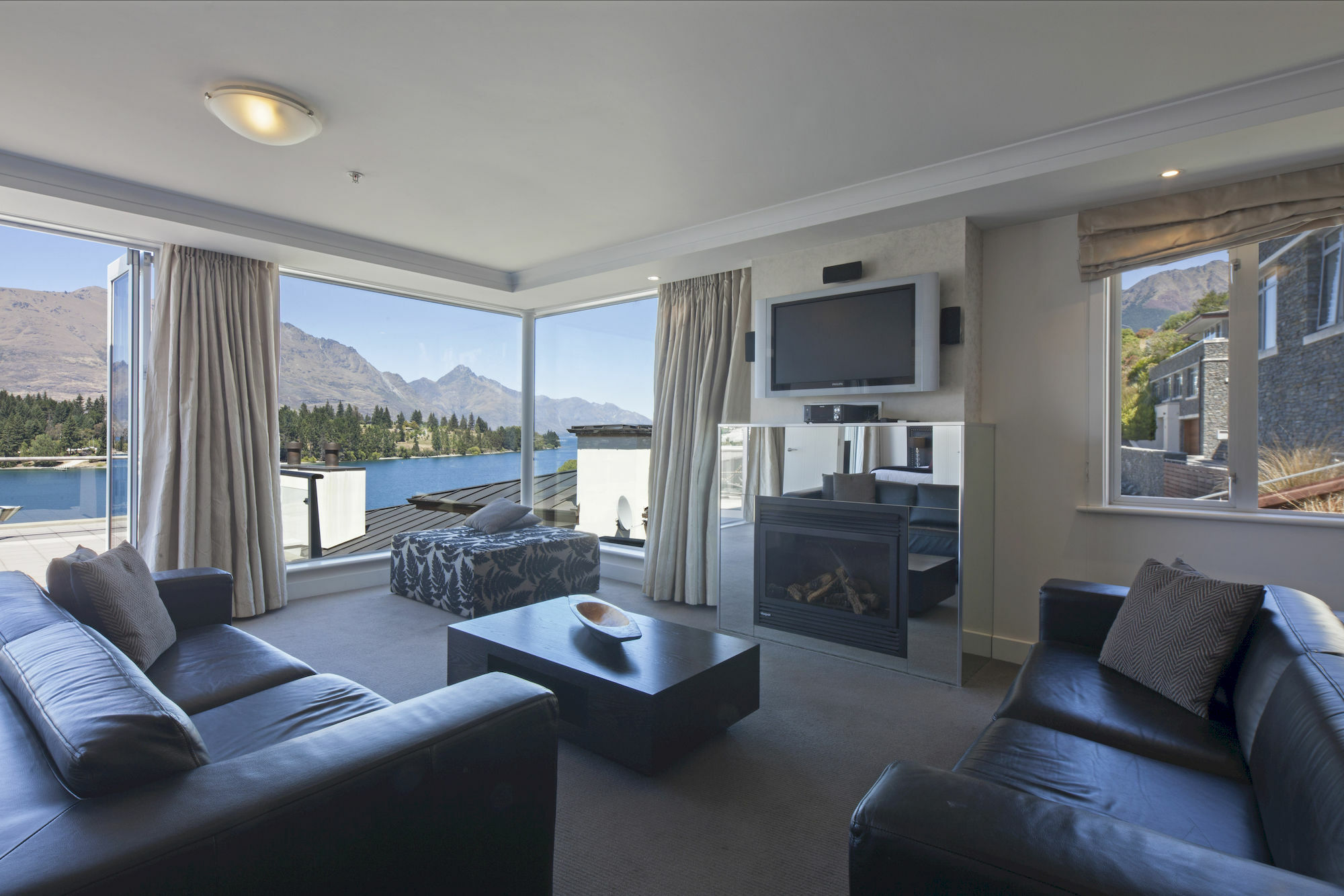 Luxury Lake Suites Queenstown Buitenkant foto