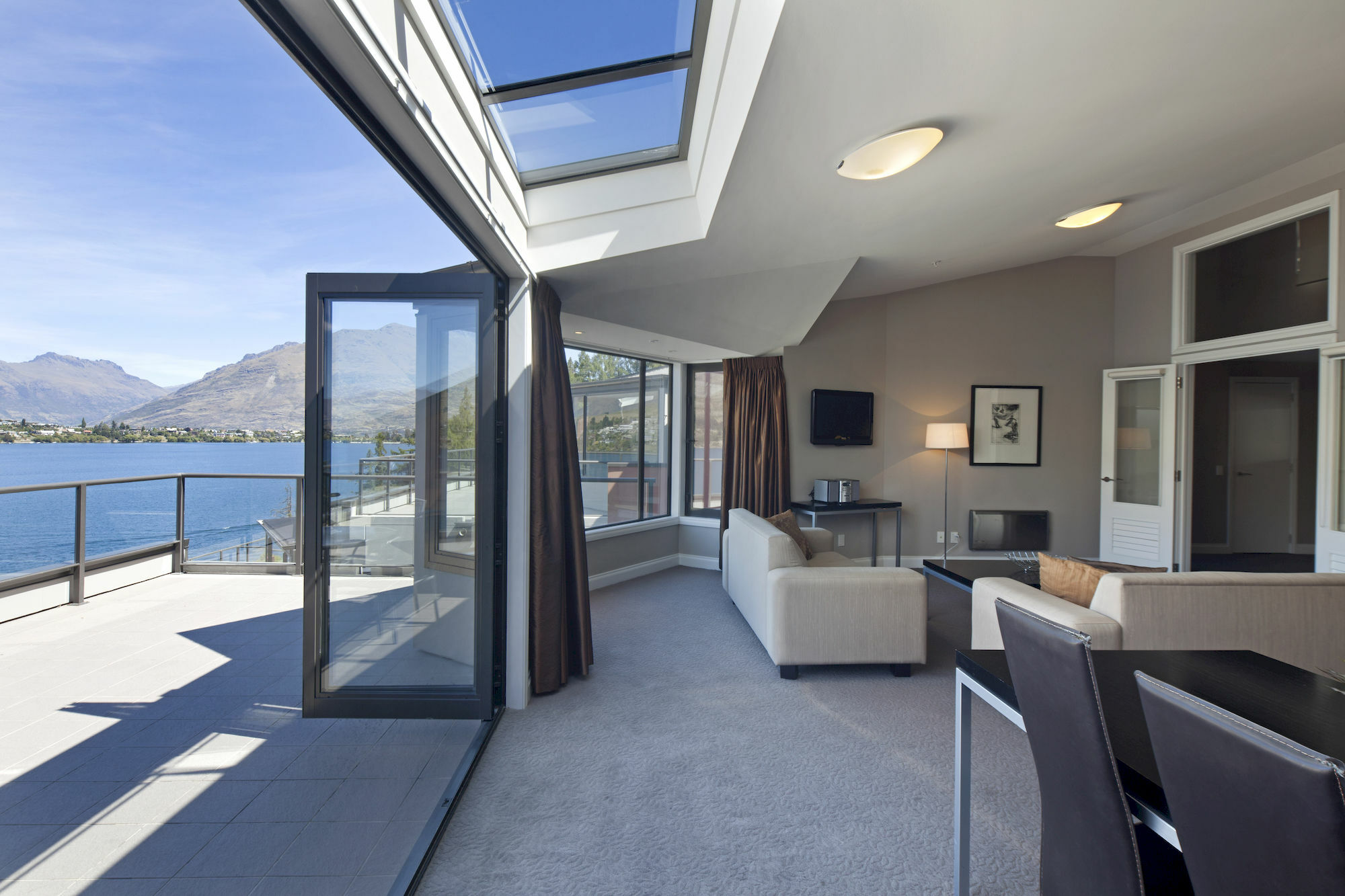 Luxury Lake Suites Queenstown Buitenkant foto